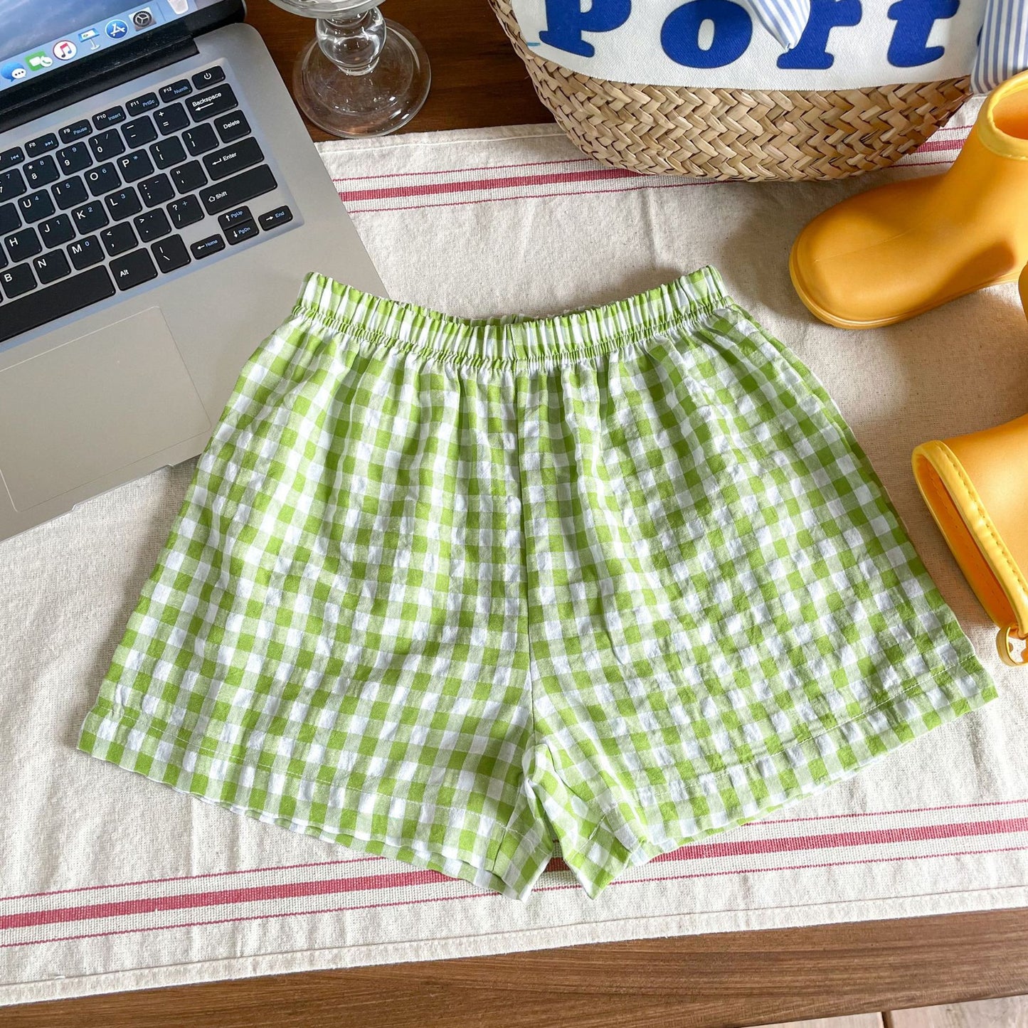 Short polyvalent en treillis pour filles - style mode