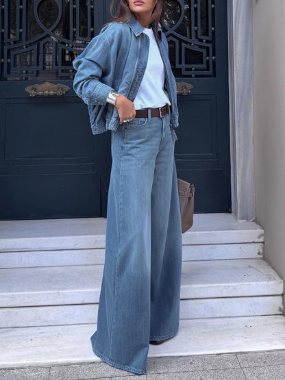 Ensemble veste courte en jean bleu clair et jean large