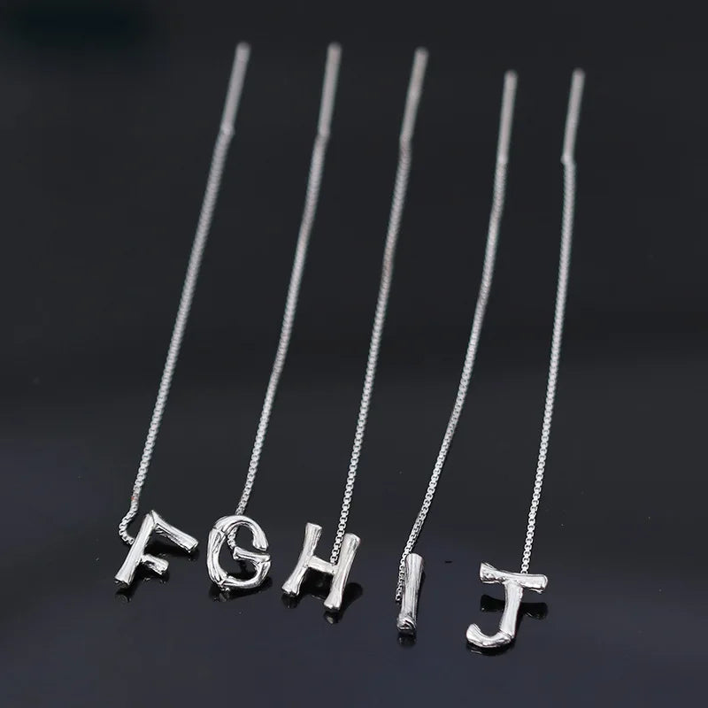 Bijoux fantaisie en argent sterling 925, boucles d'oreilles pendantes 26 lettres pour femmes, style minimaliste anglais classique, boucles d'oreilles étudiantes, cadeau de bijoux pour fête entre amis