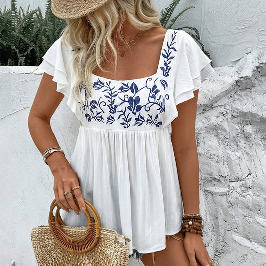 Camisa bordada informal de mujer con cuello cuadrado y ribete de encaje