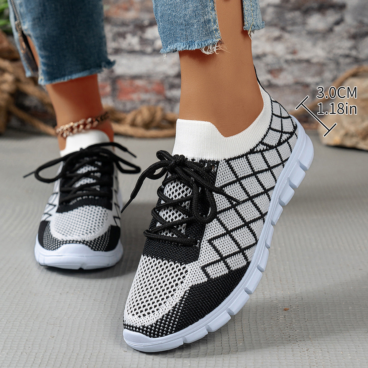 Baskets en maille Colorblock à carreaux et lacets, chaussures décontractées, mode, respirantes, de marche, de course, de sport pour femmes