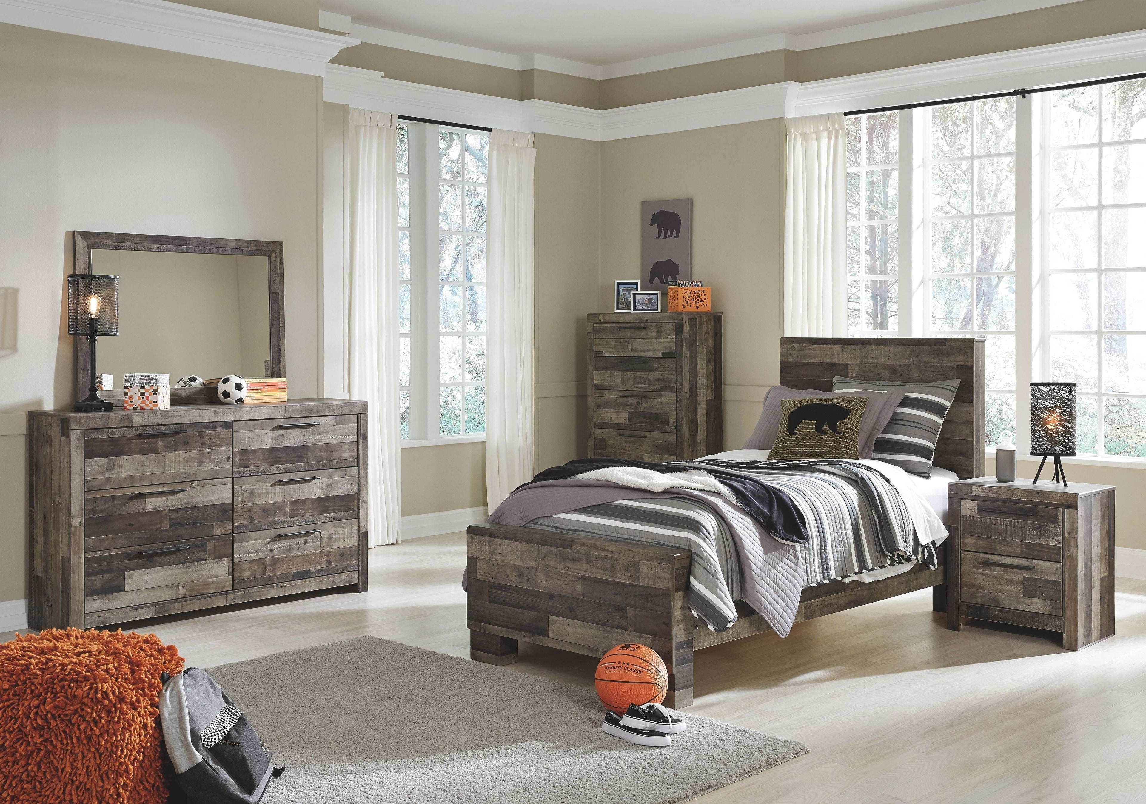 Multi-Gray 6 Pc Youth Panel Bedroom Set-0