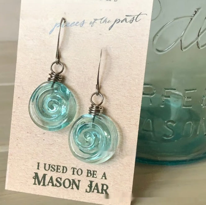 Boucles d'oreilles spirales en verre recyclé