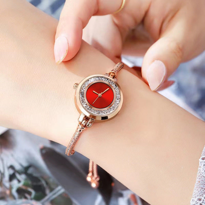 Montre bracelet femme à fines bretelles, strass, sables mouvants, petit cadran, montre bracelet réglable et rétractable
